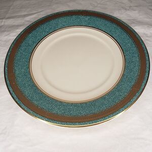 Oscar De La Renta Baronesse side plate